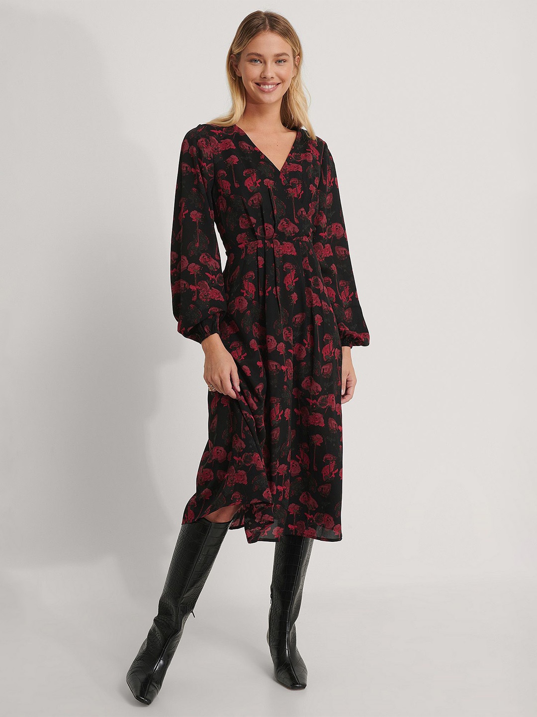 

Roadster Crepe Floral Below Knee A Line Dress, Black