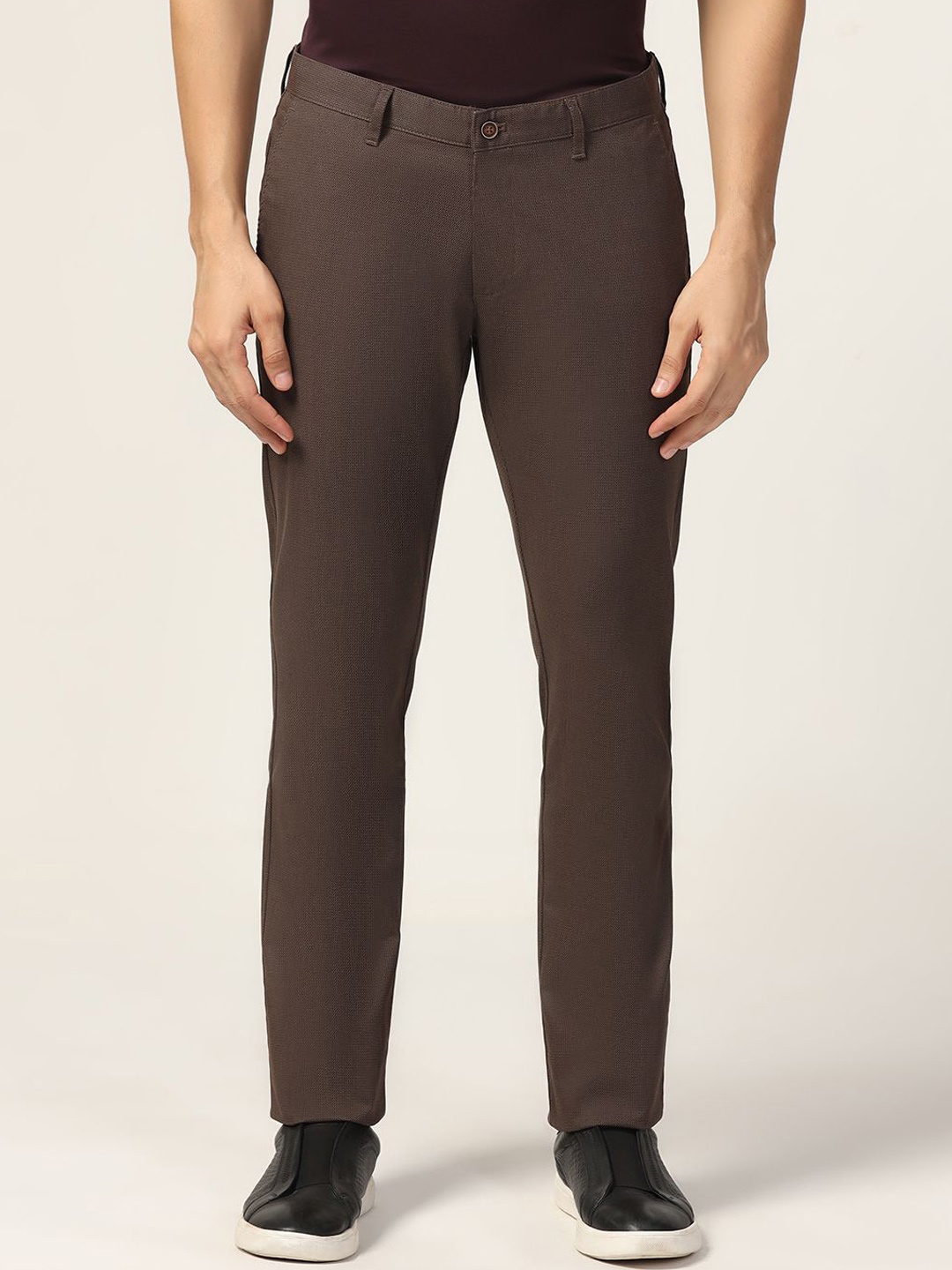 

Blackberrys Men Slim Fit Trousers, Brown