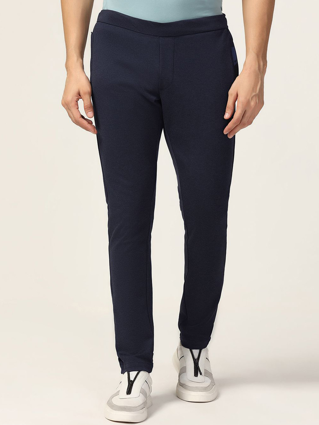 

Blackberrys Men Slim Fit Mid Rise Joggers, Navy blue