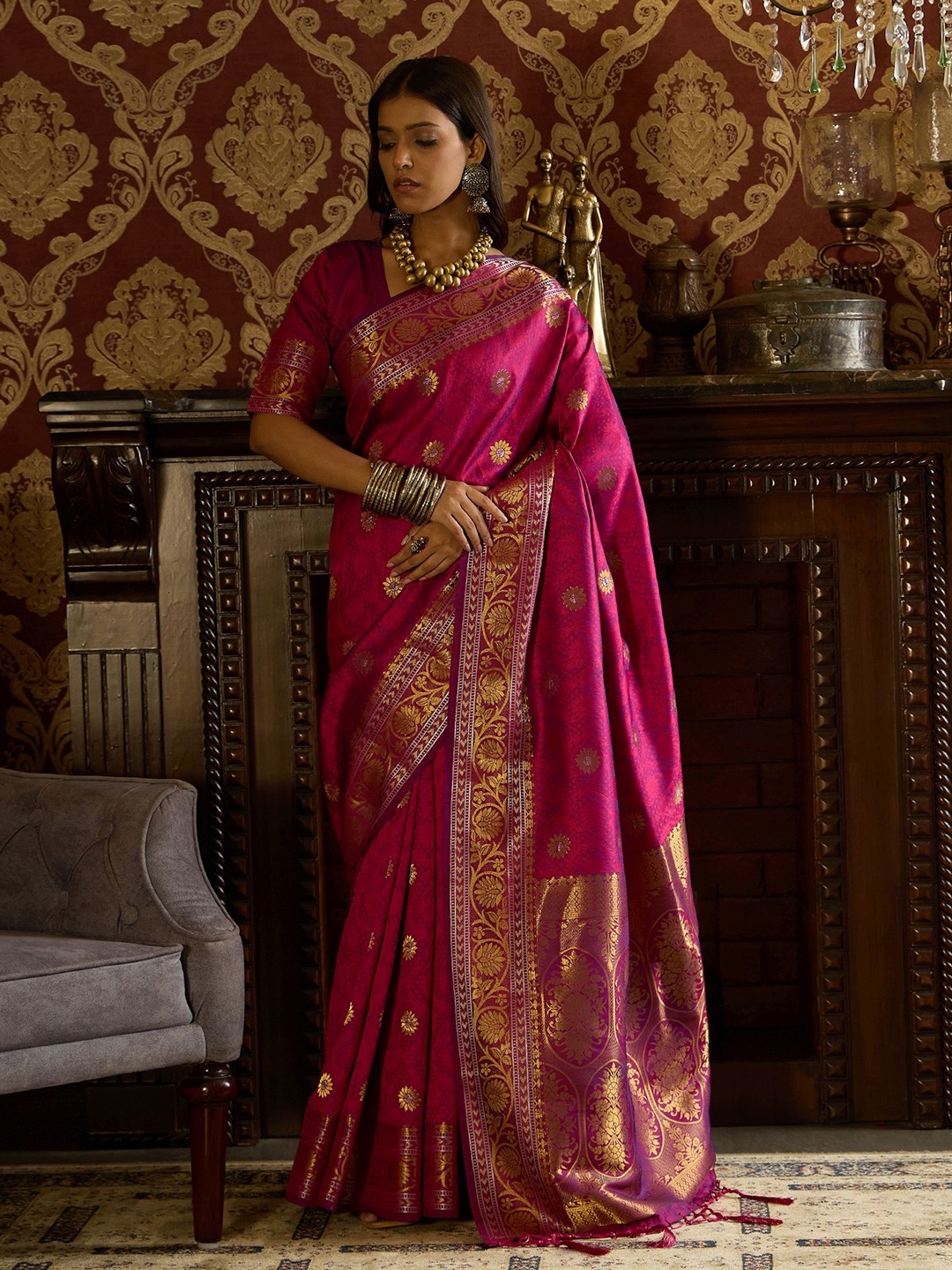 

Sangria Ethnic Motifs Woven Design Zari Banarasi Saree, Purple