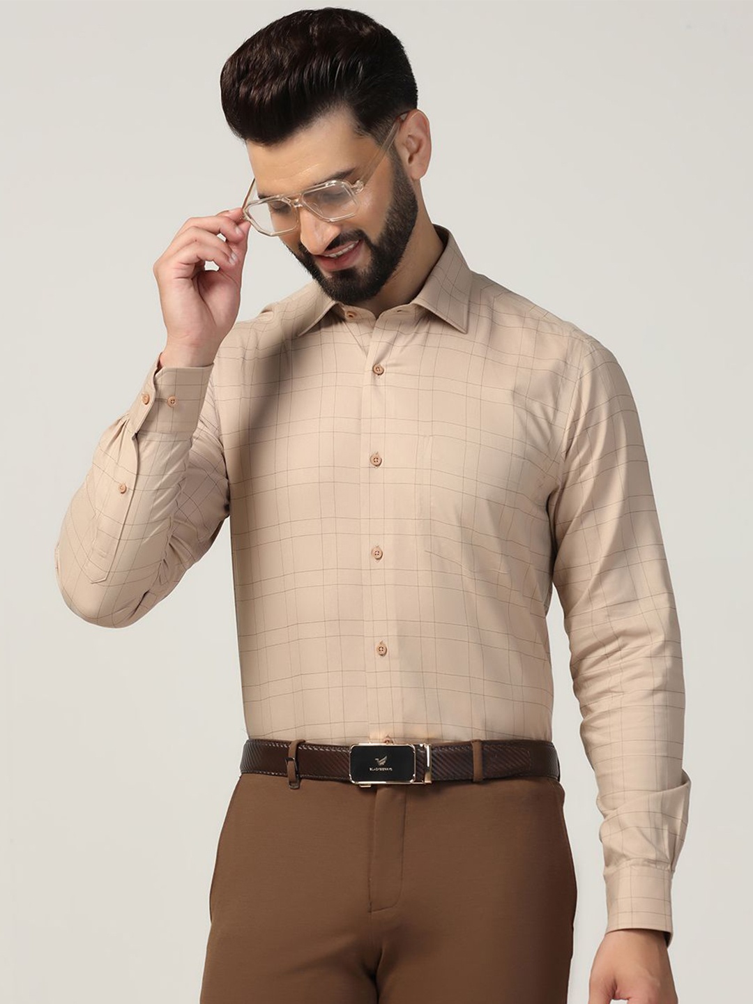 

Blackberrys Men India Spread Collar Tartan Checked Cotton Slim Fit Casual Shirt, Beige