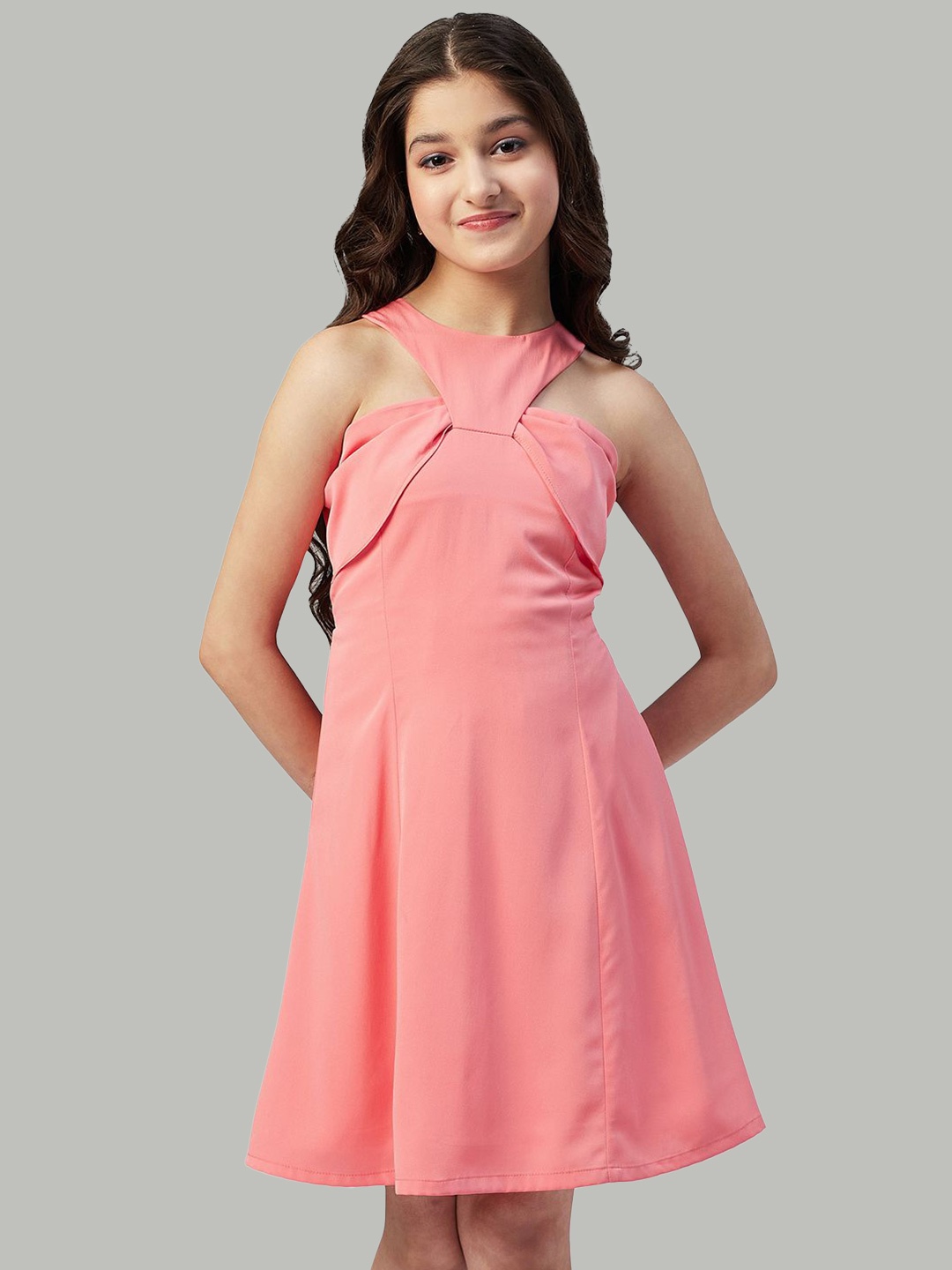 

Stylo Bug Girls Solid Halter Neck A-Line Dress, Pink