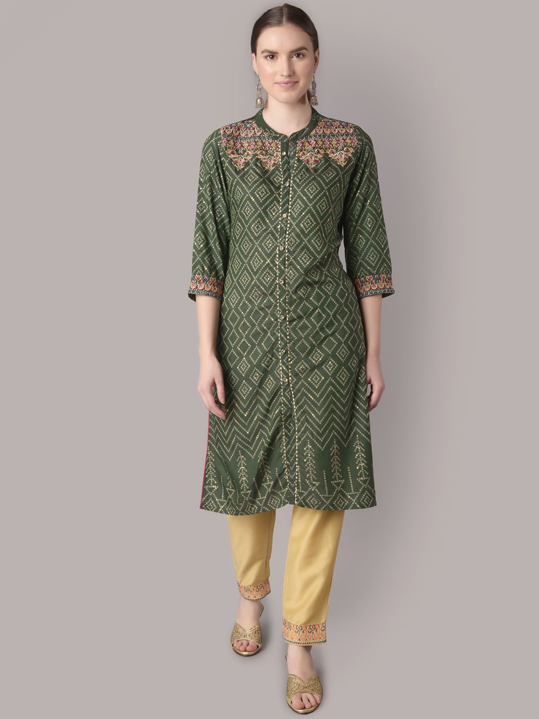 

Shree Embroidered Regular Thread Work Liva Straight Kurta with Trousers, Green