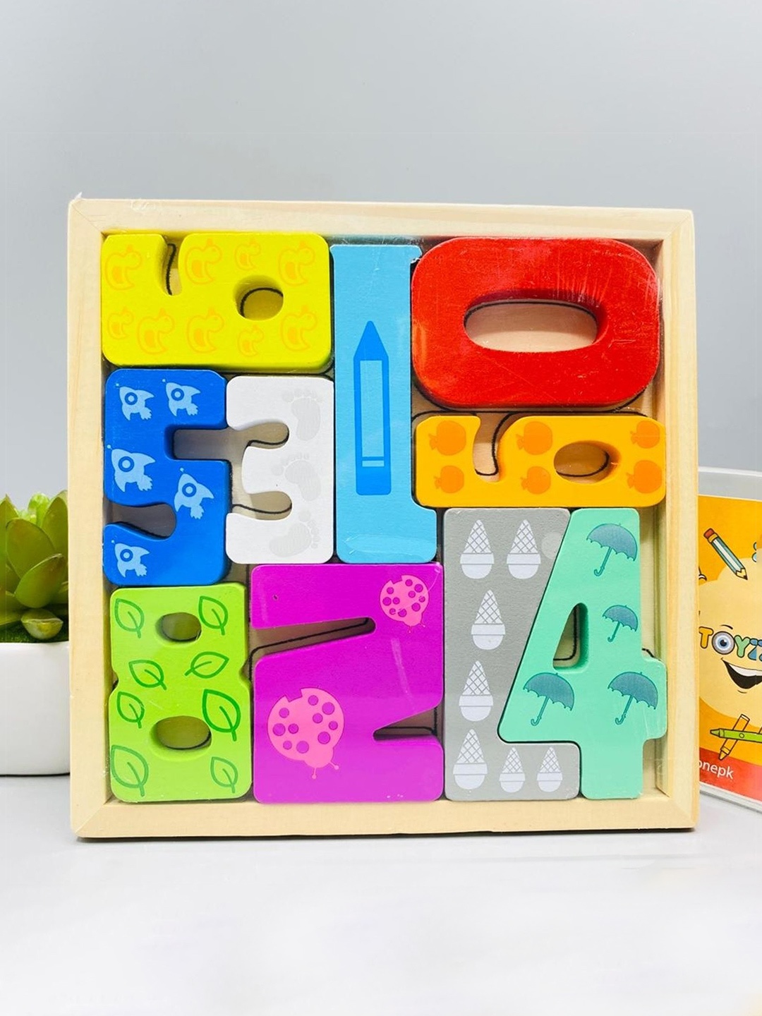 

MUREN Kids Non-Allergic Puzzles Activity Toys and Games, Yellow