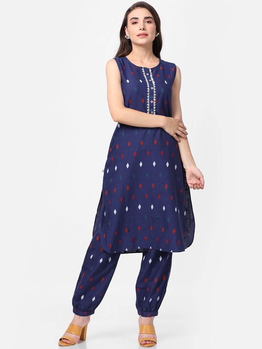 

Shree Geometric Printed Gotta Patti Pure Cotton A Line Kurta with Harem Pants, Blue