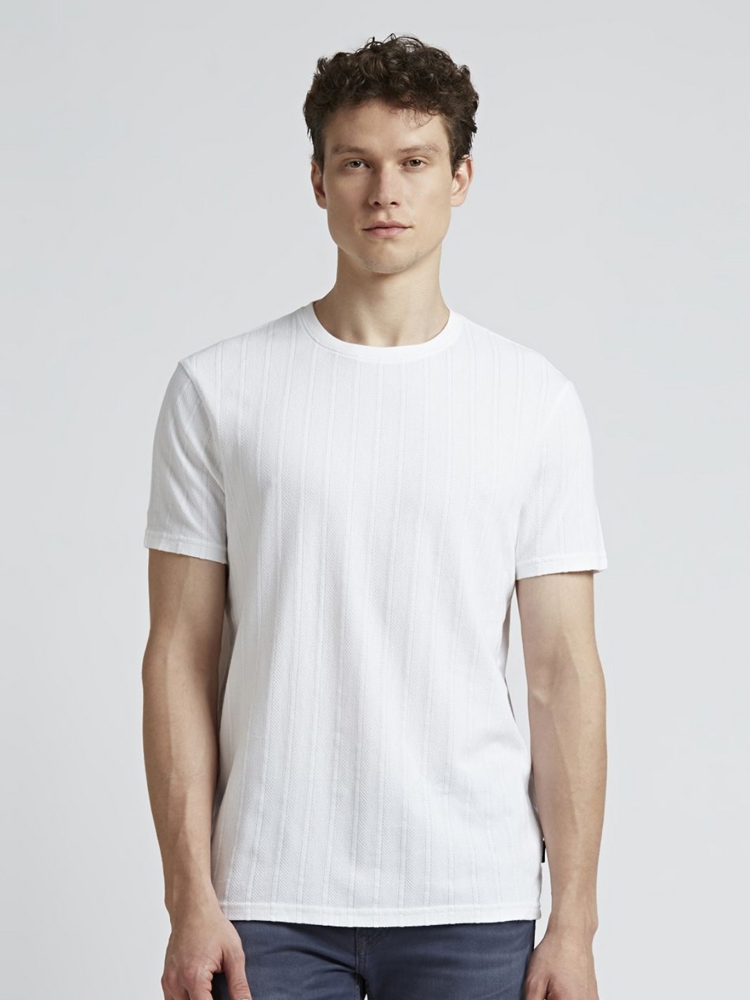 

Pepe Jeans Men Self Design Round Neck Cotton Slim Fit T-shirt, White