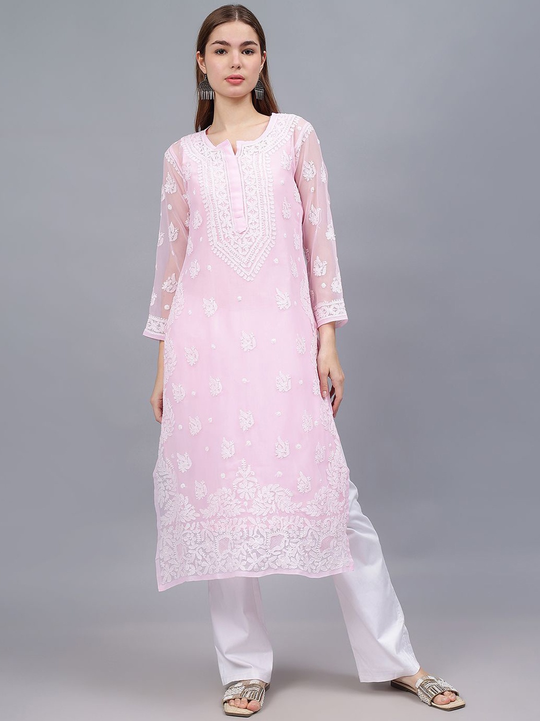 

Seva Chikan Ethnic Motifs Embroidered Lucknowi Chikankari Georgette Kurta, Pink