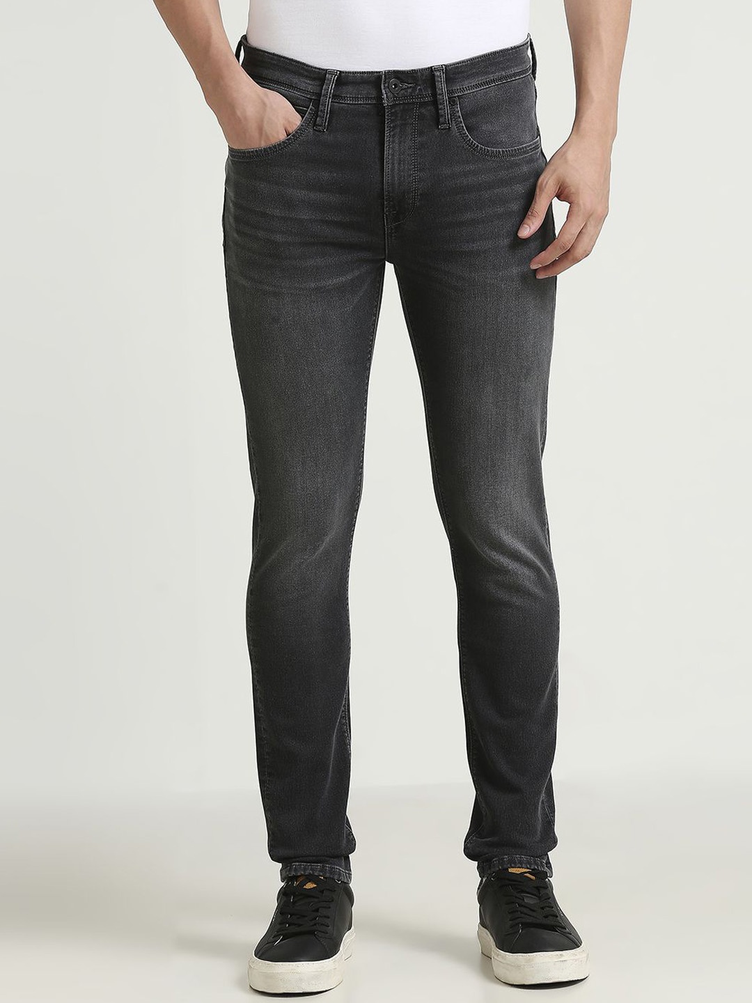 

Pepe Jeans Men Light Fade Stretchable Jeans, Grey