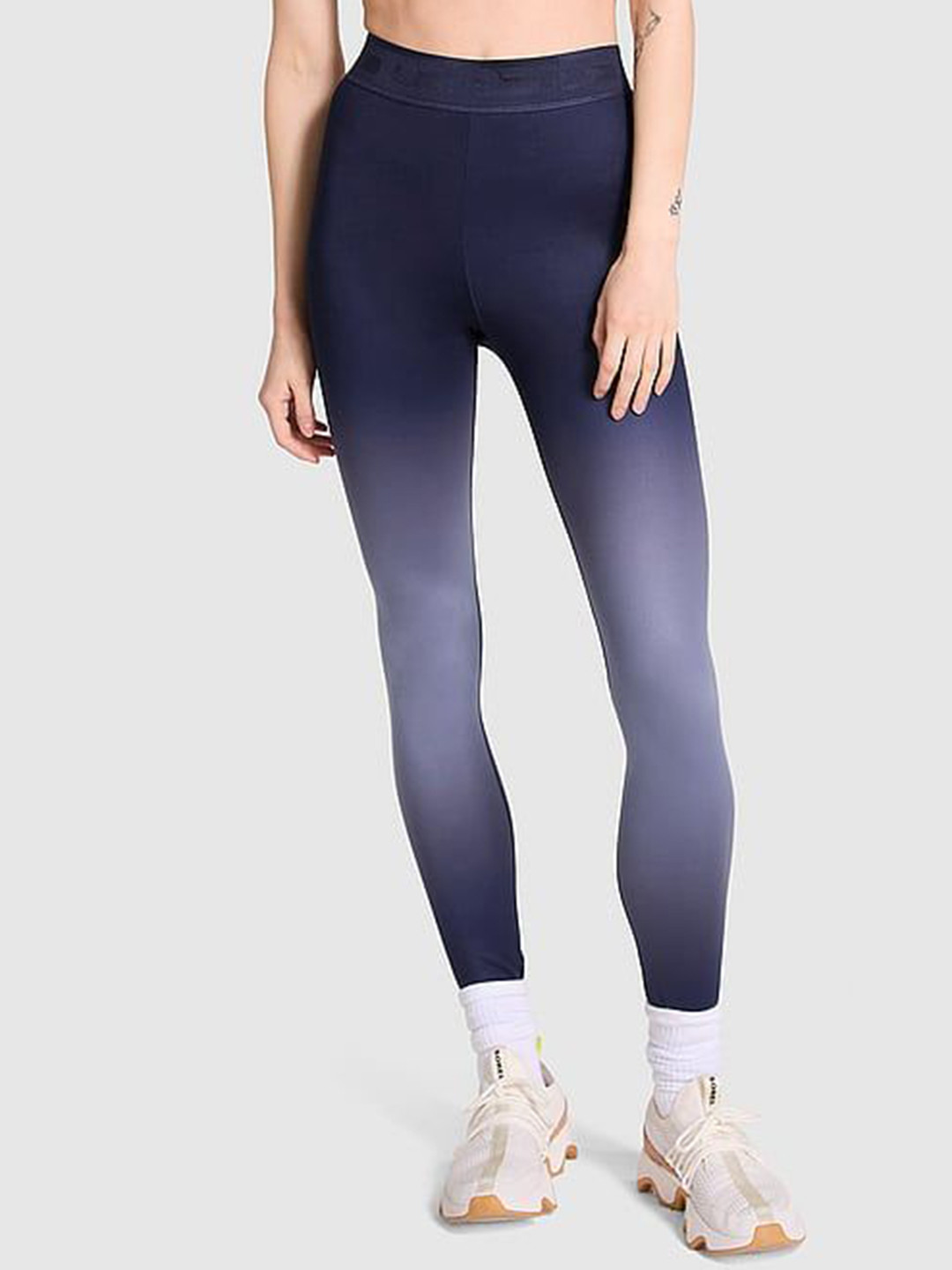 

Victoria's Secret PINK Dyed Ankle-Length Gym Tights, Navy blue