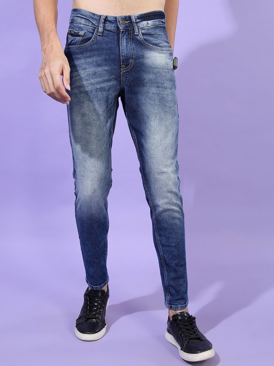 

HIGHLANDER Men Tapered Fit Light Fade Stretchable Jeans, Blue