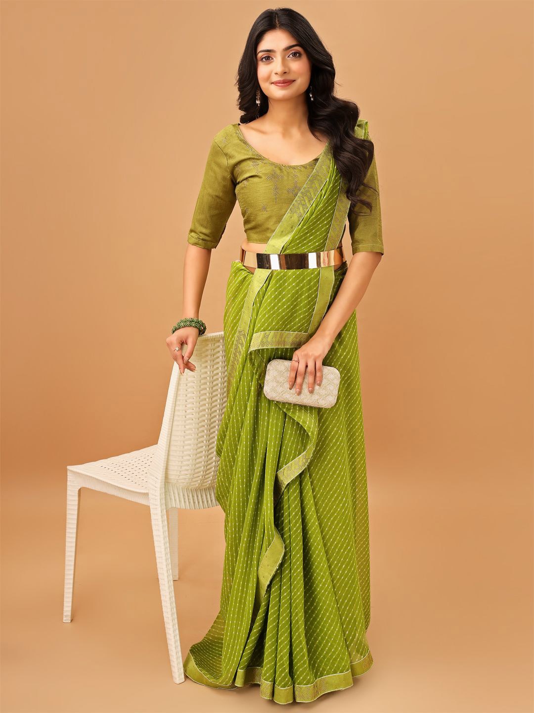 

SM TRENDZ Striped Embellished Pure Georgette Saree, Olive