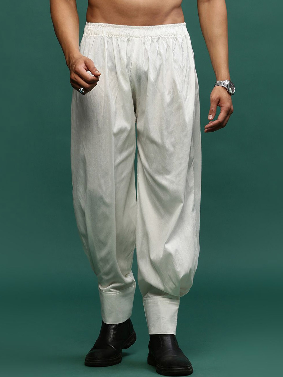 

Sangria Men Mid Rise Patiala Salwar, Off white