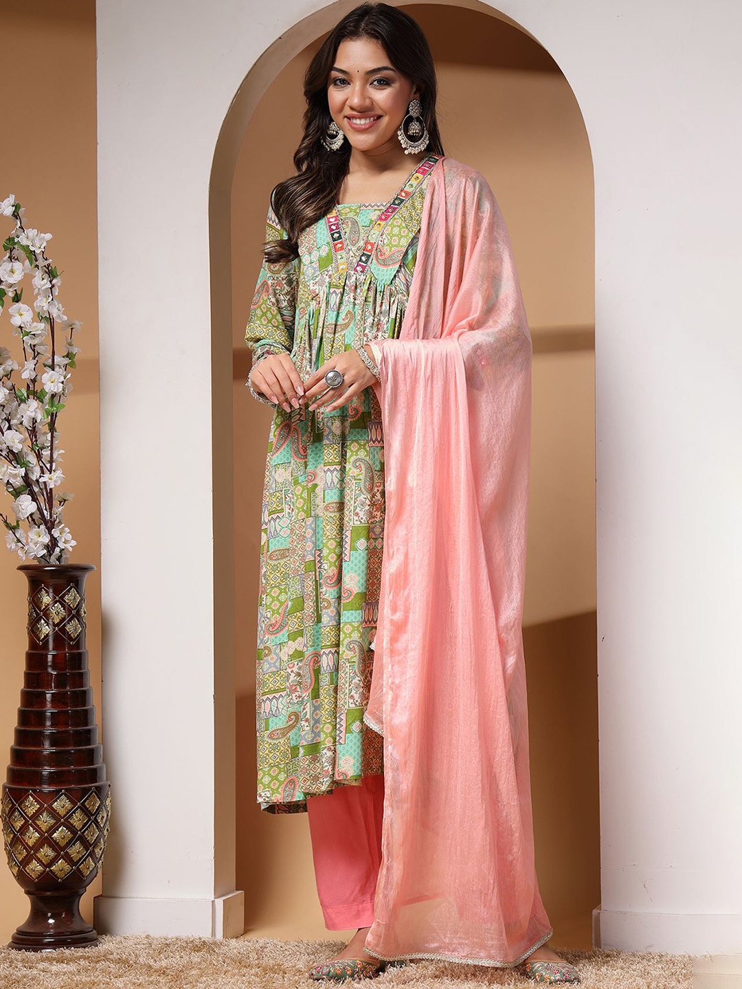

House Of Zelena Ethnic Printed Square Neck A-Line Maternity Kurta with Pyjama & Dupatta, Green