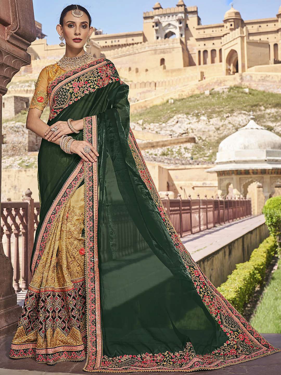 

Mitera Embroidered Sequinned Organza Saree, Green