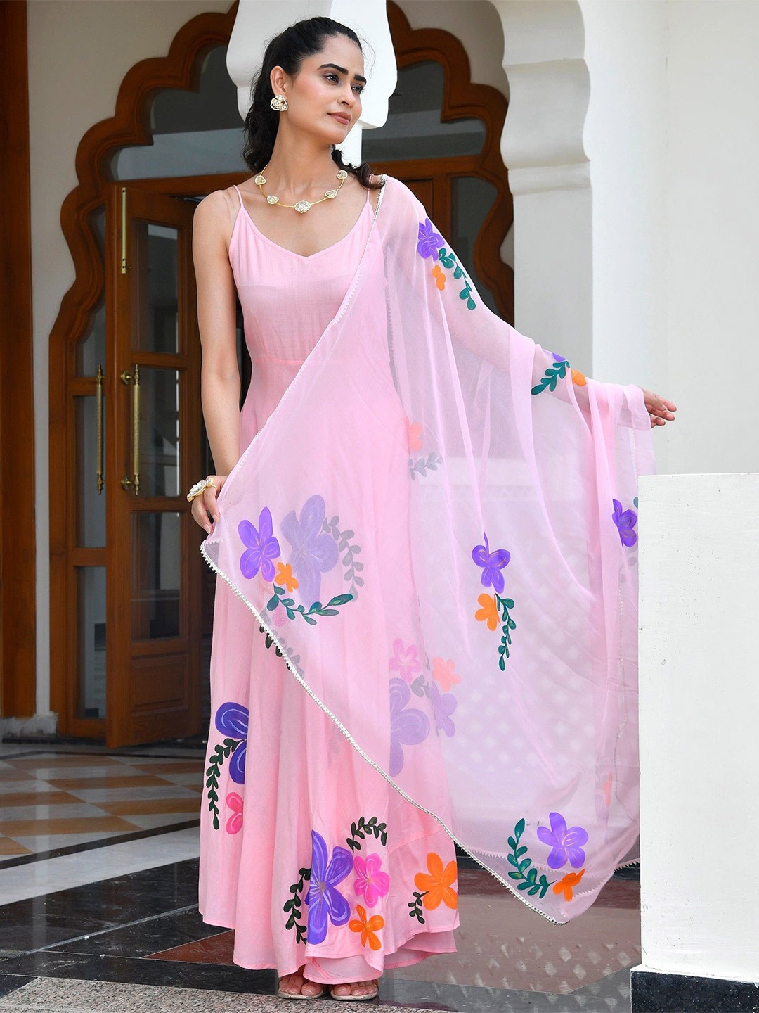 

Thread & Button Printed Panelled Pure Cotton Kurta & Trousers With Dupatta Set, Pink