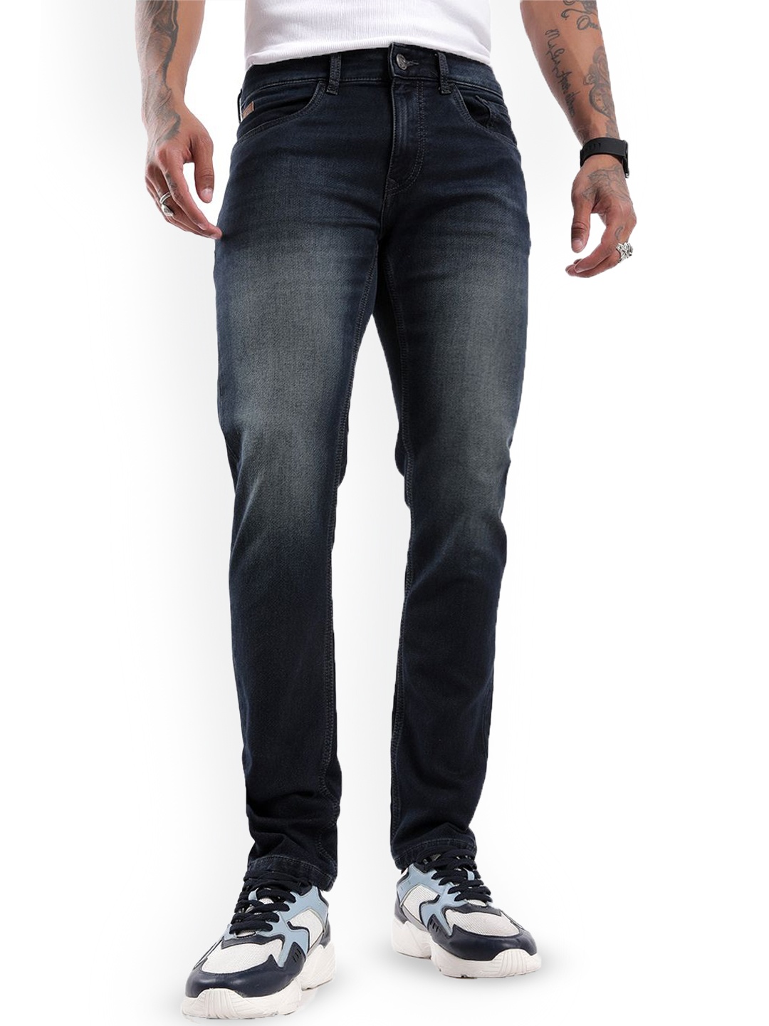 

WROGN Men Mid-Rise Slim Fit Clean Look Heavy Fade Jeans, Blue