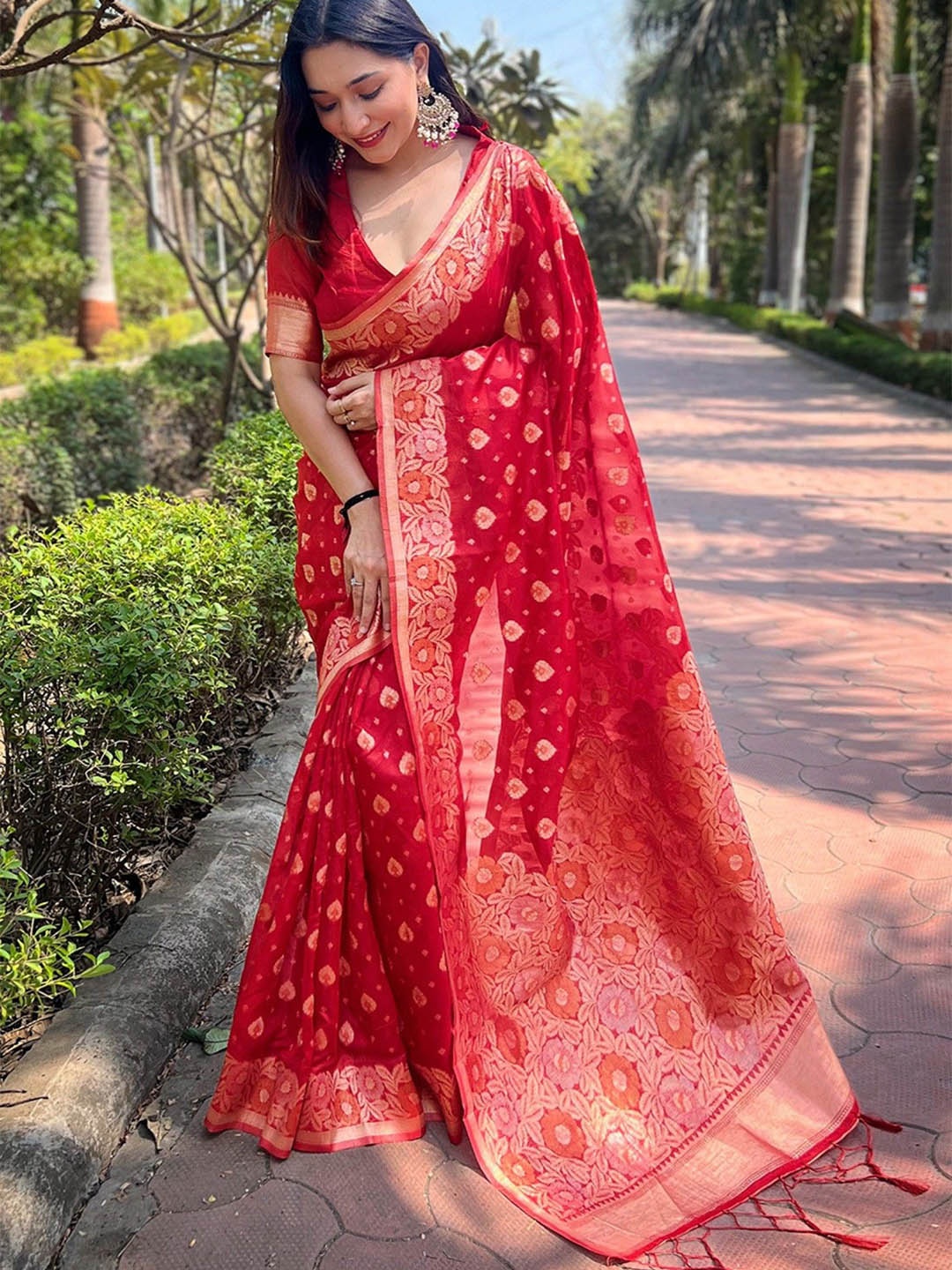 

MySilkLove Woven Design Zari Organza Saree, Red