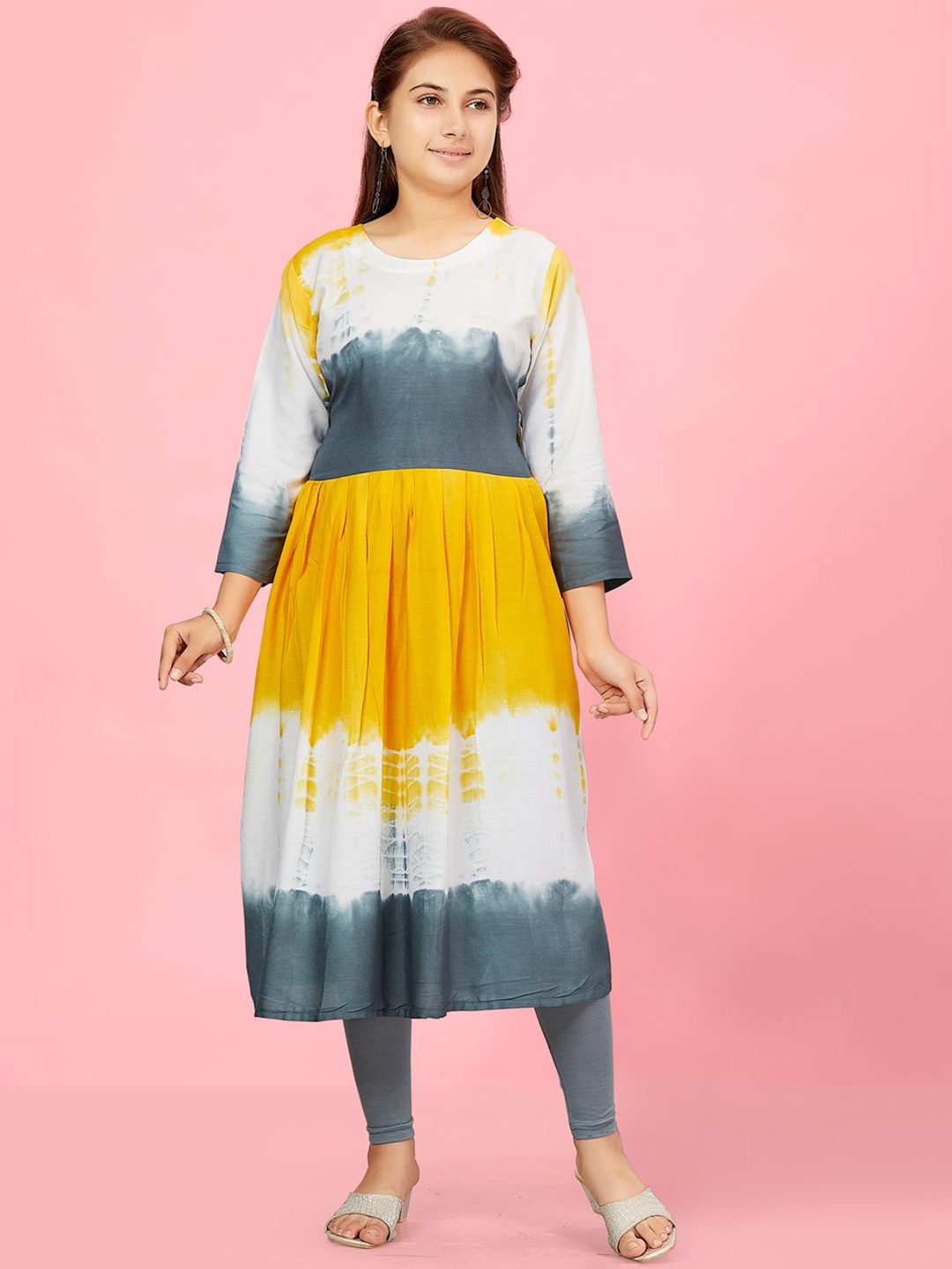 

BAESD Girls Tie & Dyed Cotton Anarkali Kurta, Grey