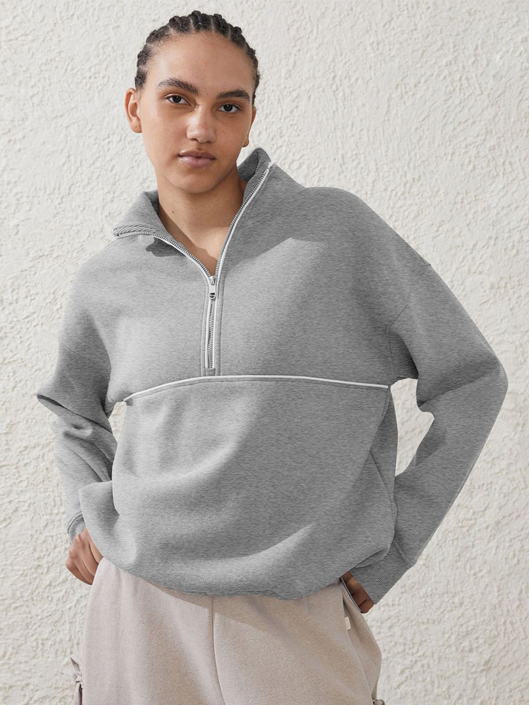 

JC Mode Women Solid Sweatshirt, Grey