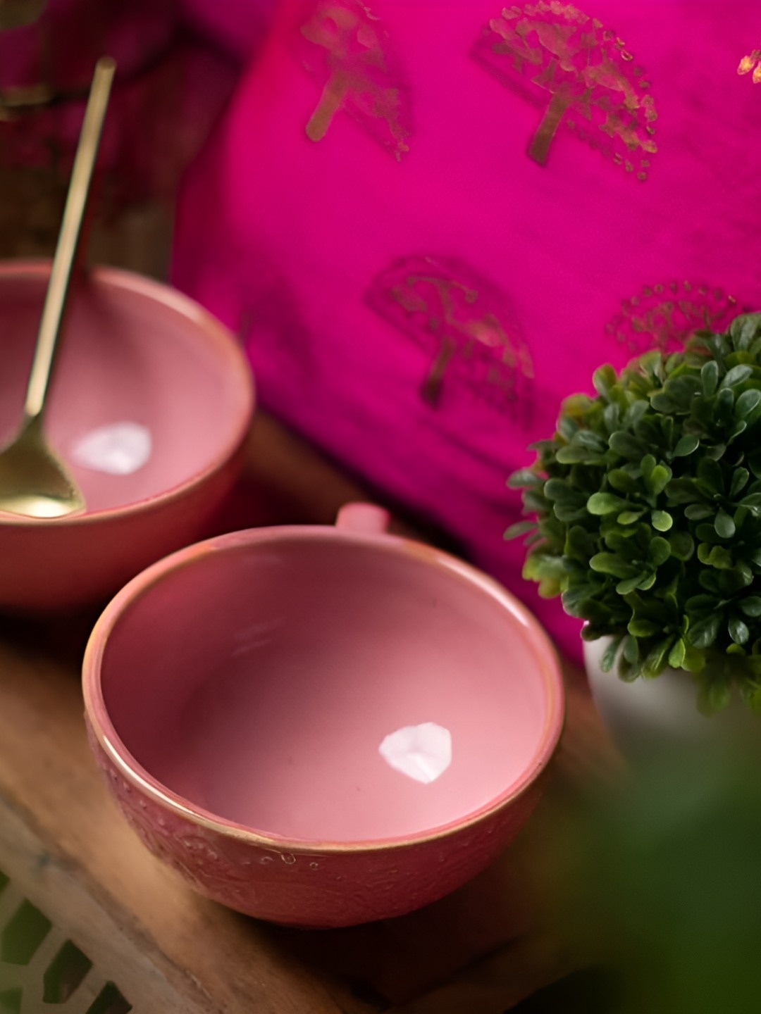 

AMALAFIEE CERAMICS Pink 6 Pieces Textured Ceramic Microwave Safe Serving Bowls