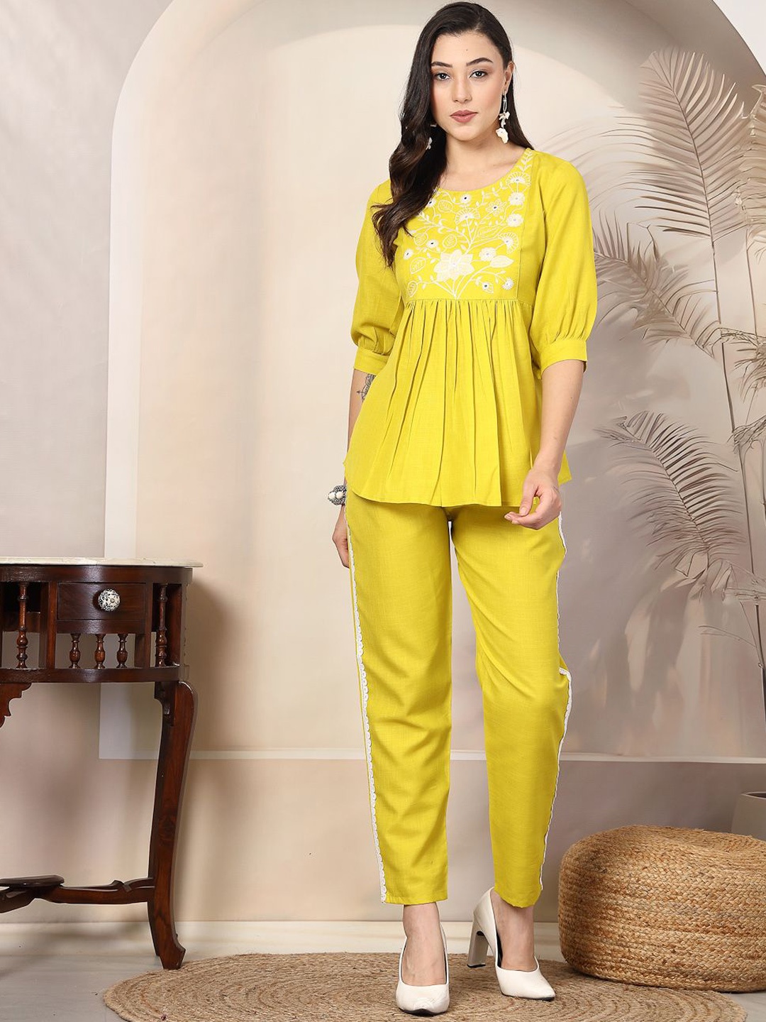 

Stylum Lime Green Embroidered Tunic With Trouser