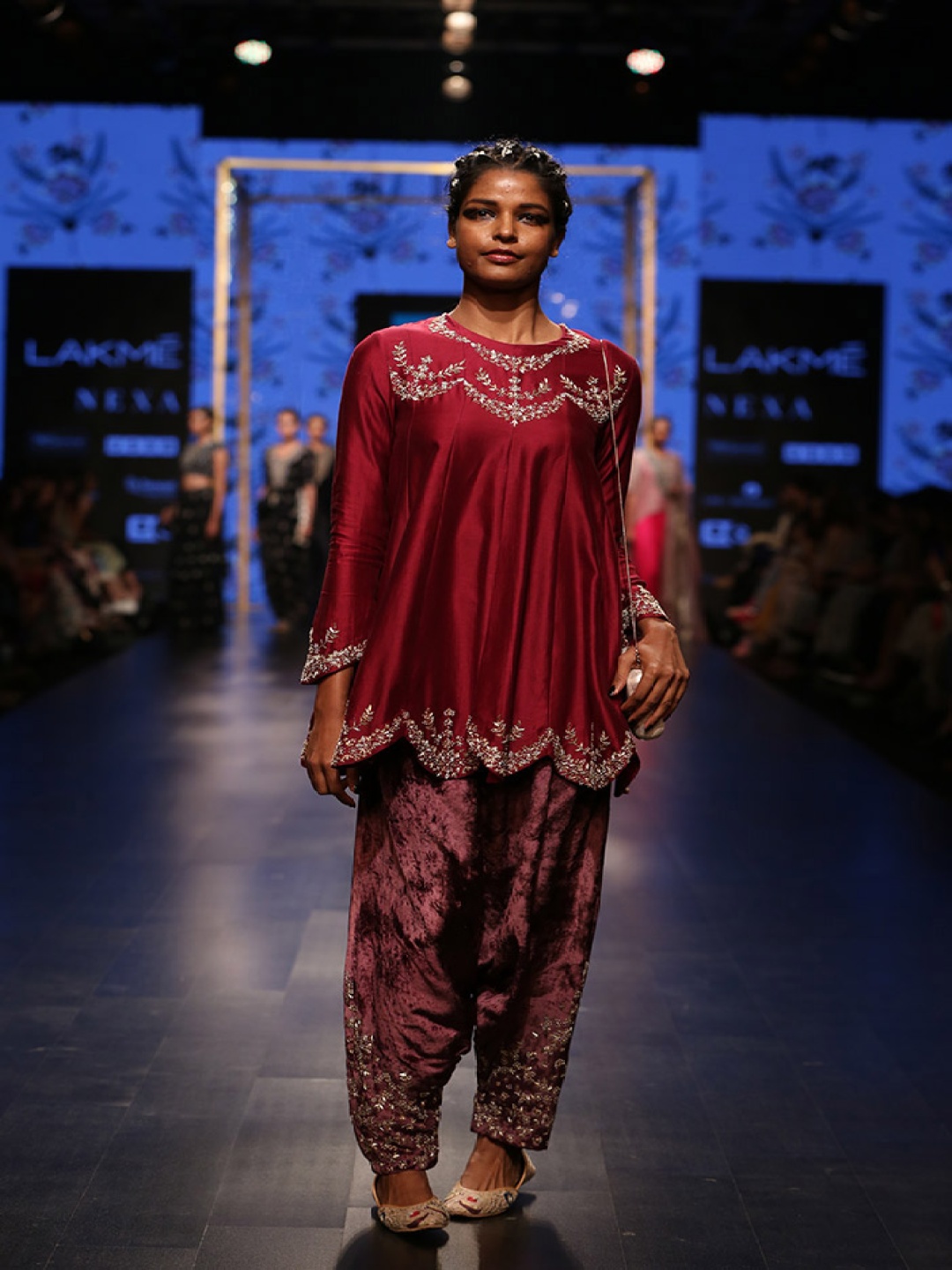 

Payal Singhal Floral Embroidered Regular A-Line Kurti with Dhoti Pants, Red