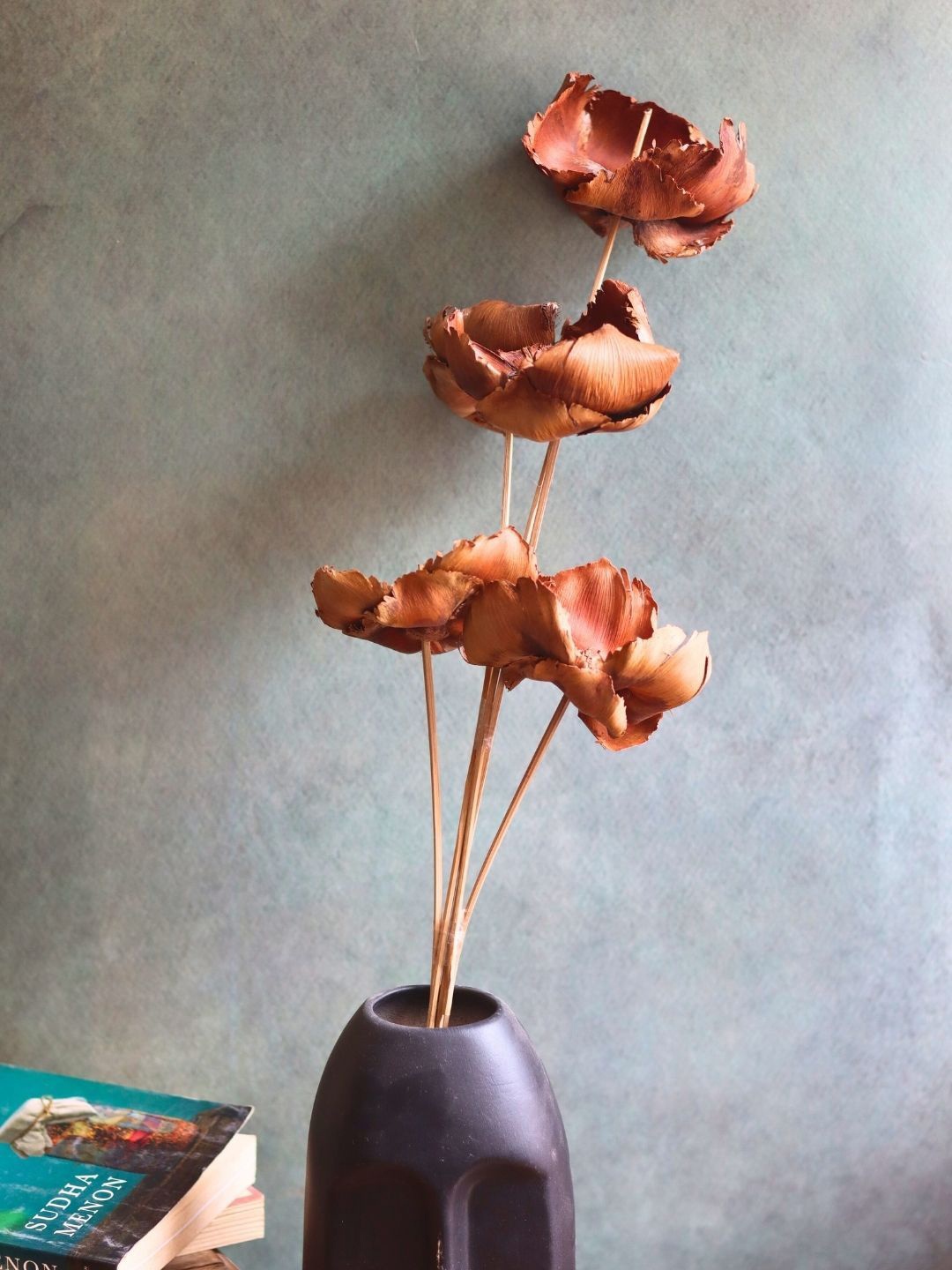 

WEAVING HOMES Brown Bunch of Dried Botanical Flowers