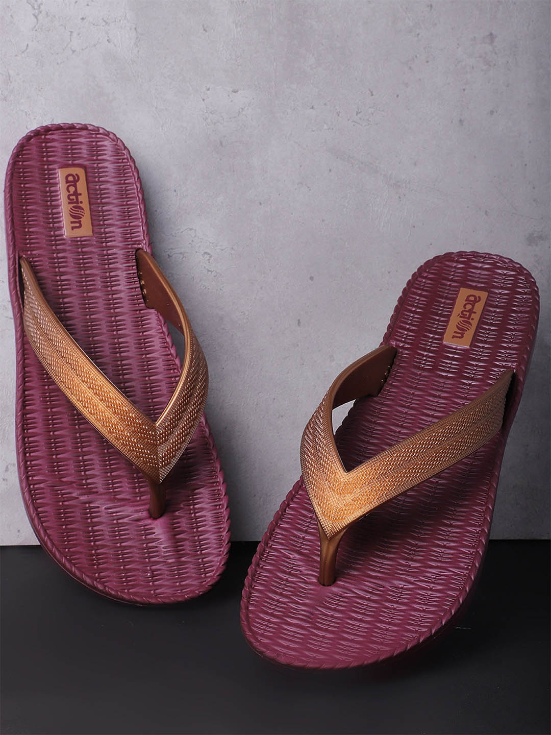 

Action Women Rubber Thong Flip-Flops, Maroon