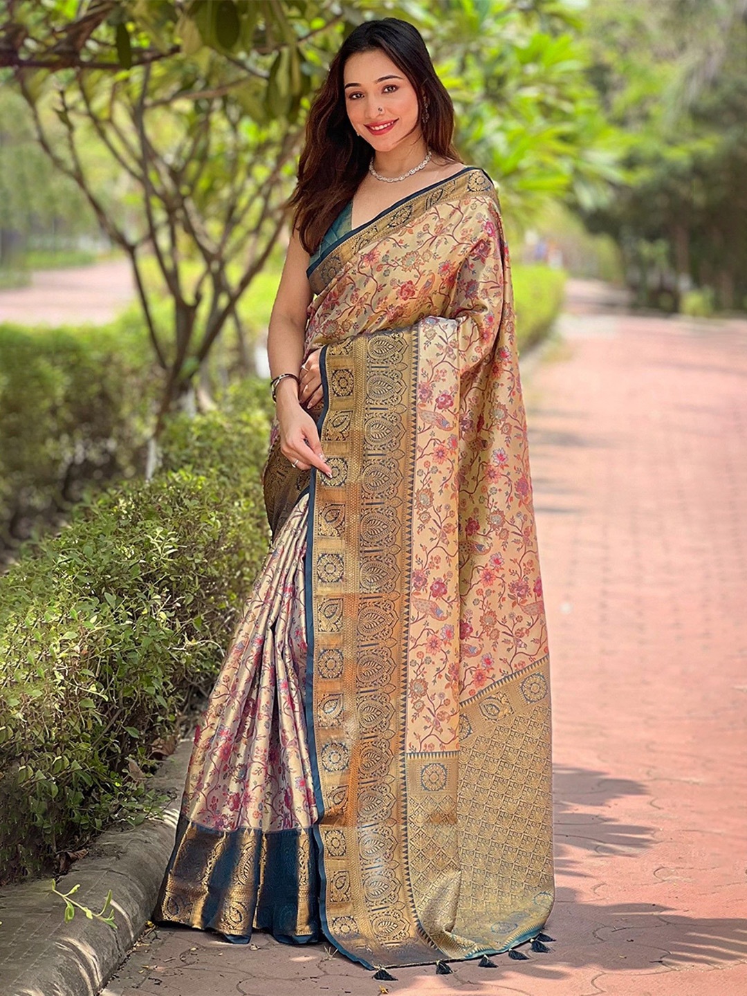 

Mitera Ethnic Motifs Zari Woven Dharmavaram Saree, Beige