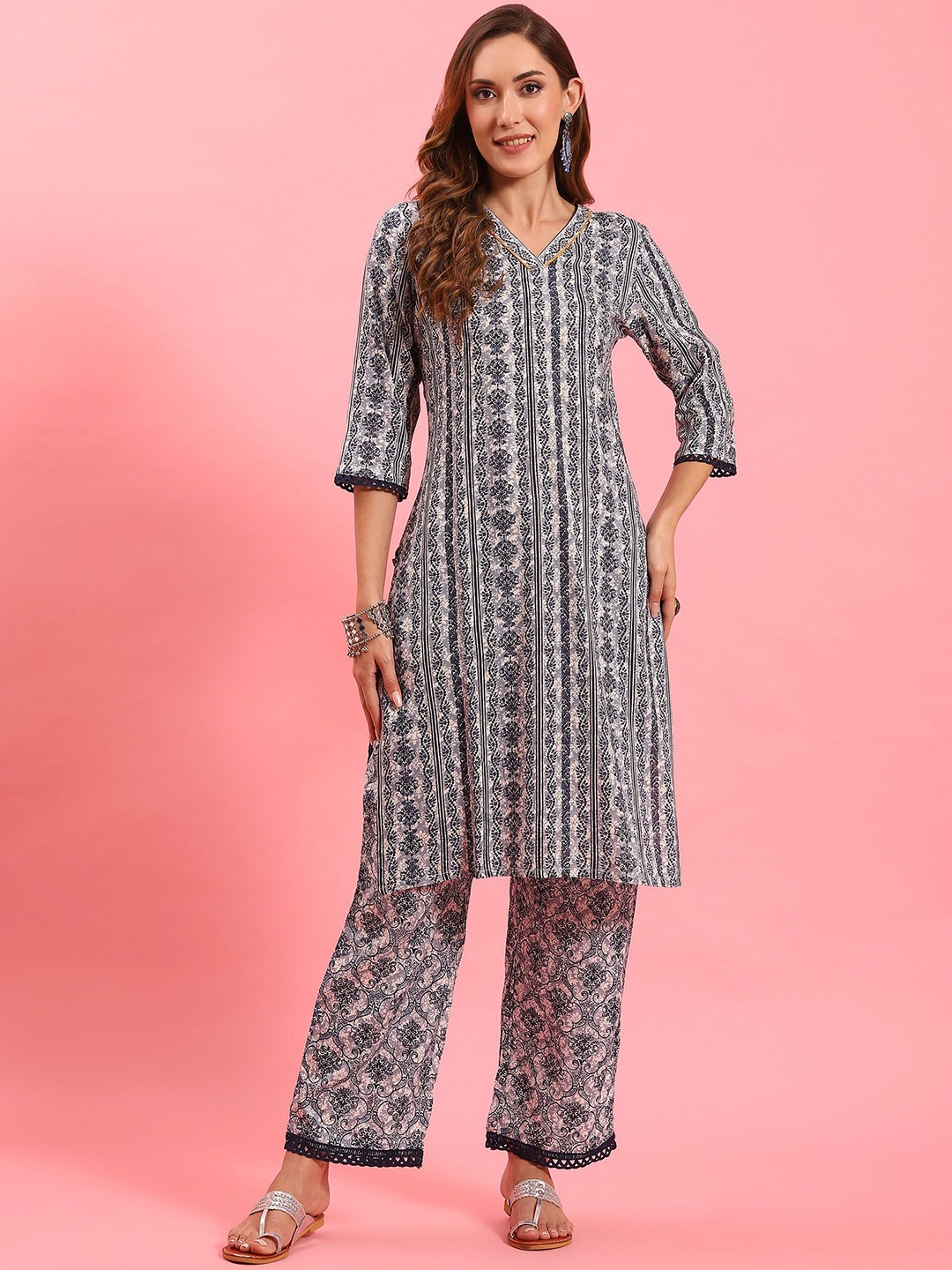 

Shree Ethnic Motifs Printed V-neck Regular Liva Kurta With Trousers, Blue