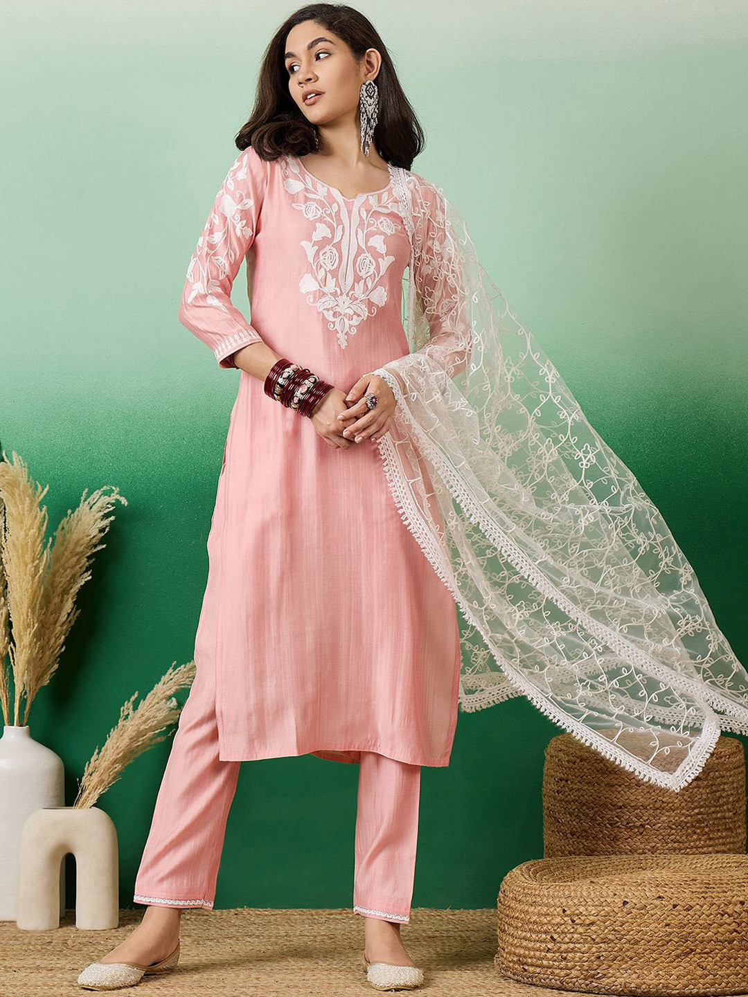 

Sangria Floral Embroidered Thread Work Kurta with Trousers & Dupatta, Peach