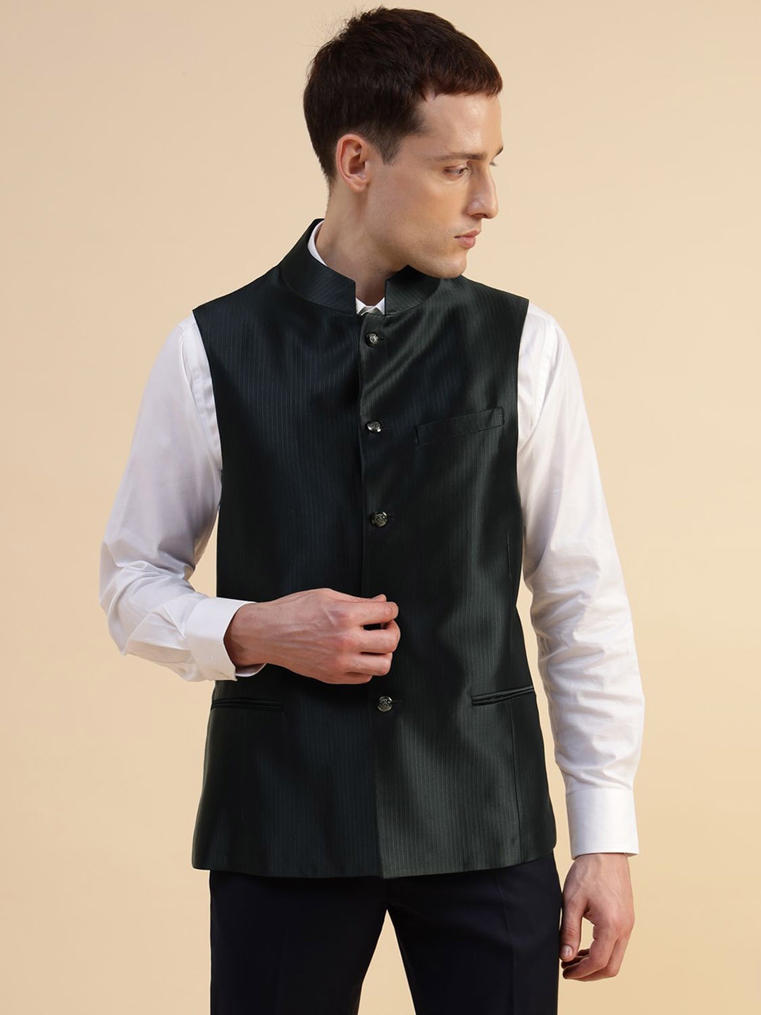 

Givo Men Striped Band Collar Nehru Jacket, Navy blue