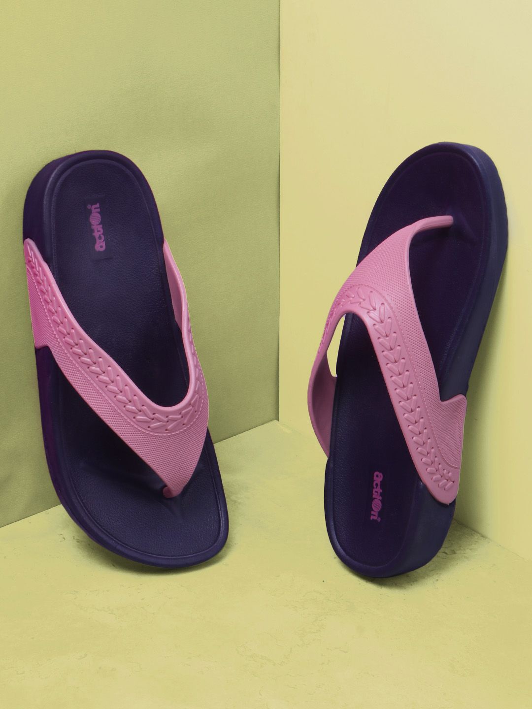 

Action Women Rubber Thong Flip-Flops, Blue