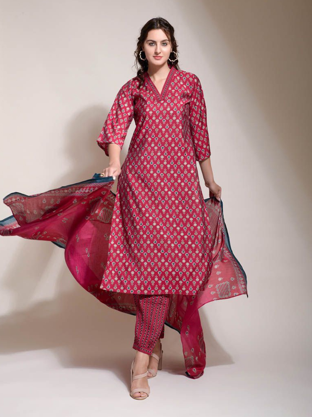 

SAZRIKA Printed Kurta Set, Pink