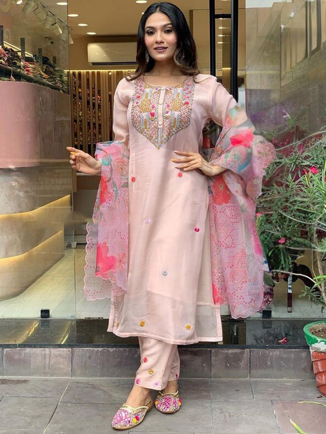 

KALINI Floral Embroidered Sequinned Straight Kurta With Trousers & Dupatta, Pink