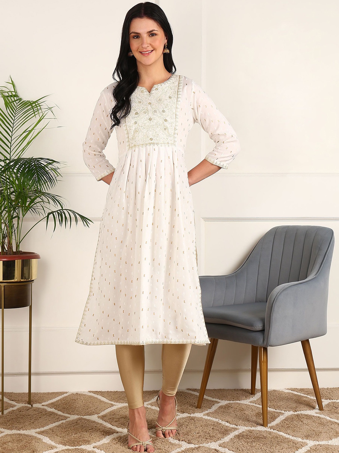 

Kapad Dwar Ethnic Motifs Printed Sequinned Anarkali Kurta, White