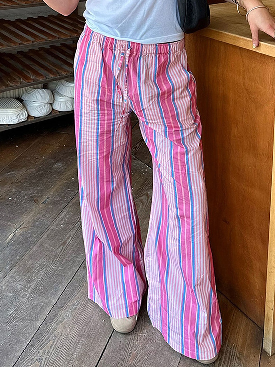 

LULU & SKY Women Straight Fit Trousers, Pink