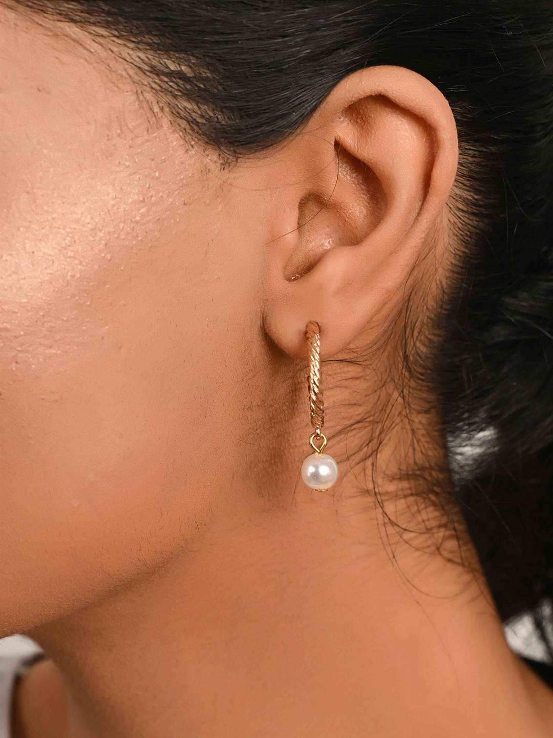 

Raf the label Gold-Plated Pearl Beaded Circular Half Hoop Earrings