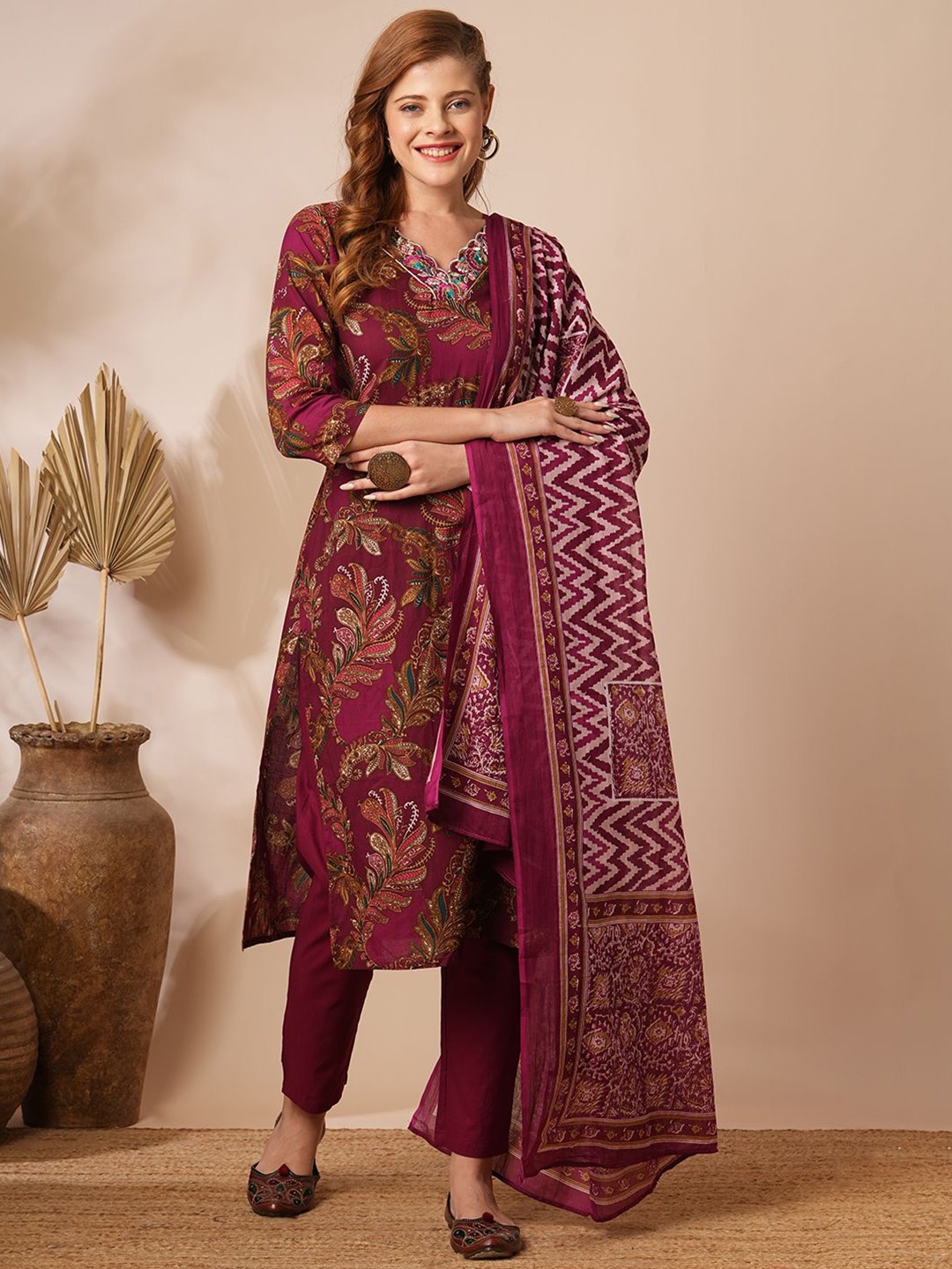 

FASHOR Ethnic Motifs Printed Pure Cotton Kurta with Trousers & Dupatta, Burgundy