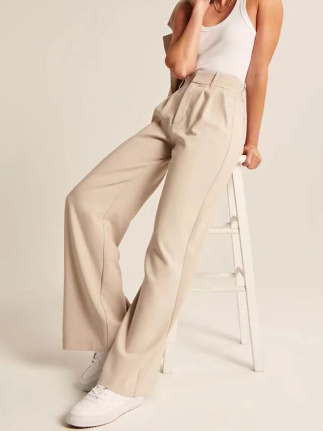 

StyleCast Women Solid Regular Fit Trousers, Bronze
