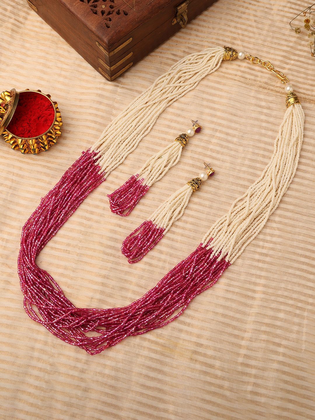 

VENI 18k Gold Plated Pearls Beaded Jewellery Set