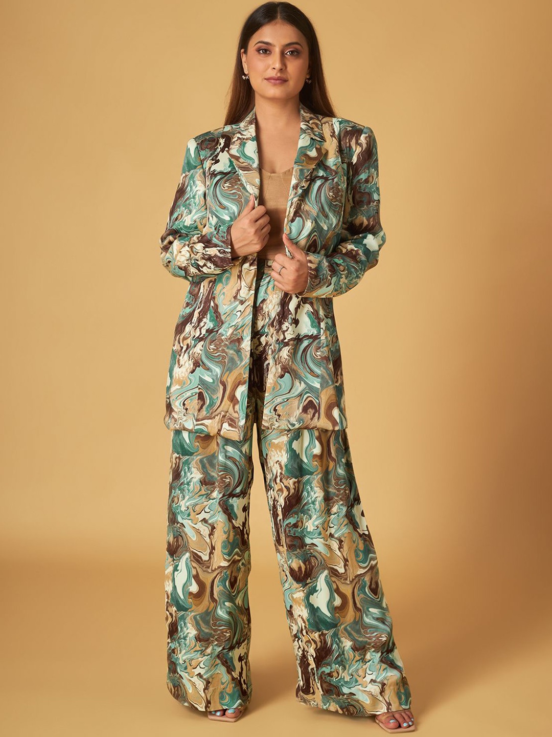 

Maisolos Printed Lapel Collar Blazer With Trouser, Green