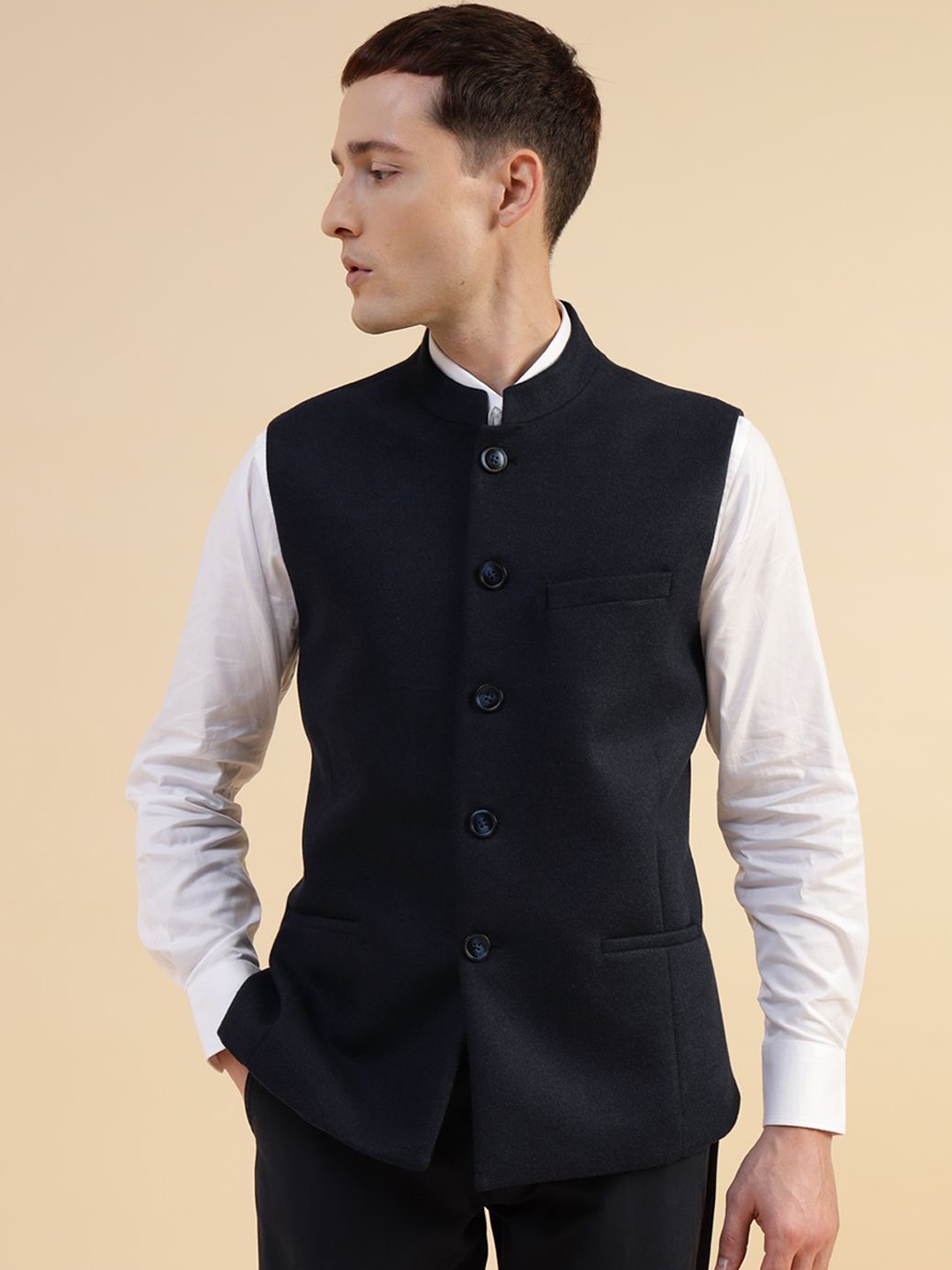 

Givo Men Band Collar Nehru Jacket, Navy blue