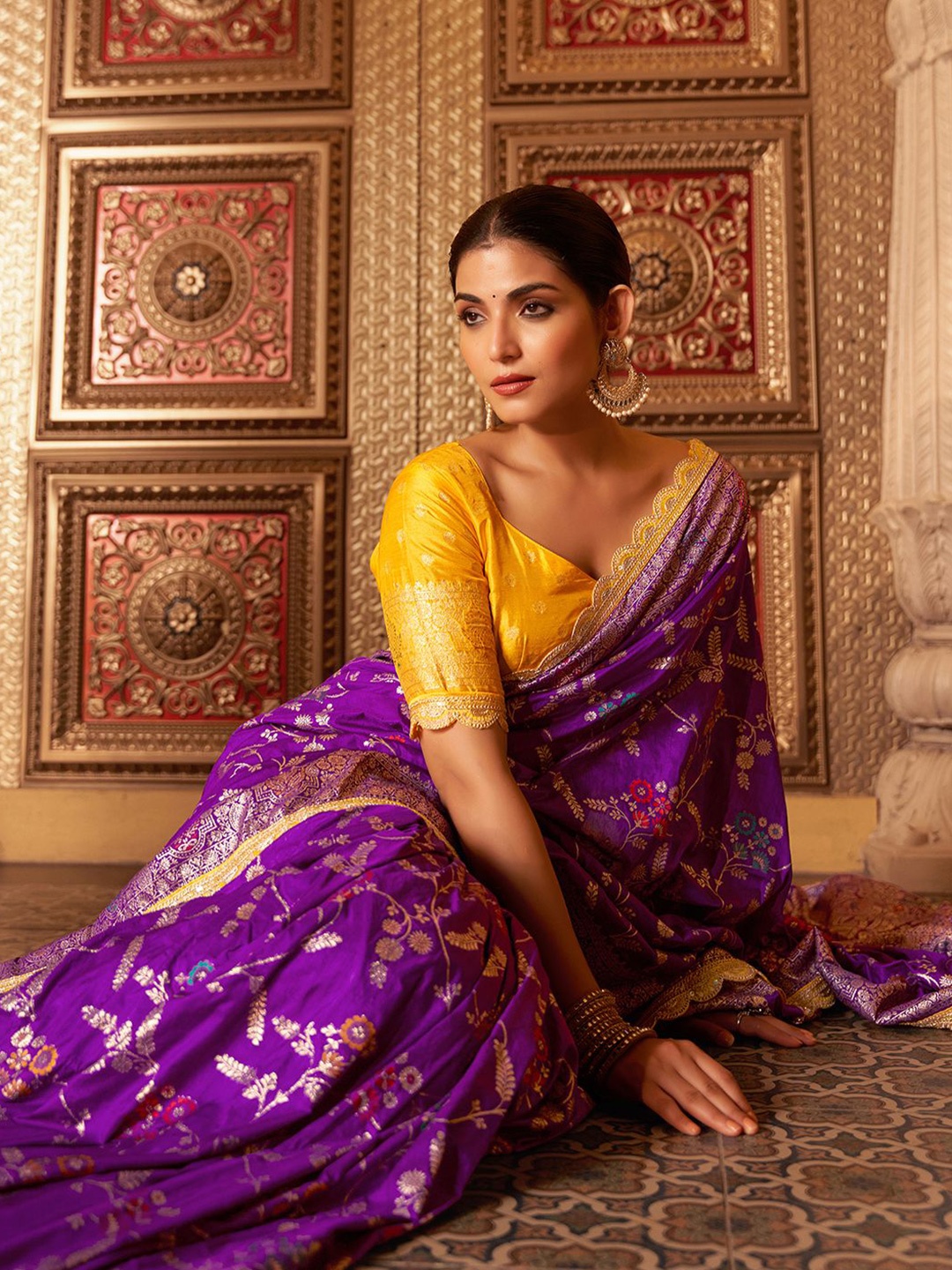 

Satrani Woven Design Embroidered Pure Silk Banarasi Saree, Purple