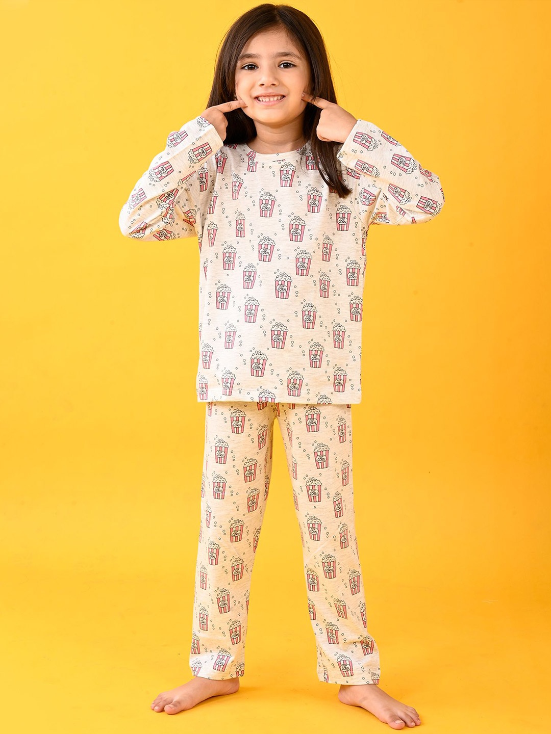 

Anthrilo Girls Printed Night suit, Off white