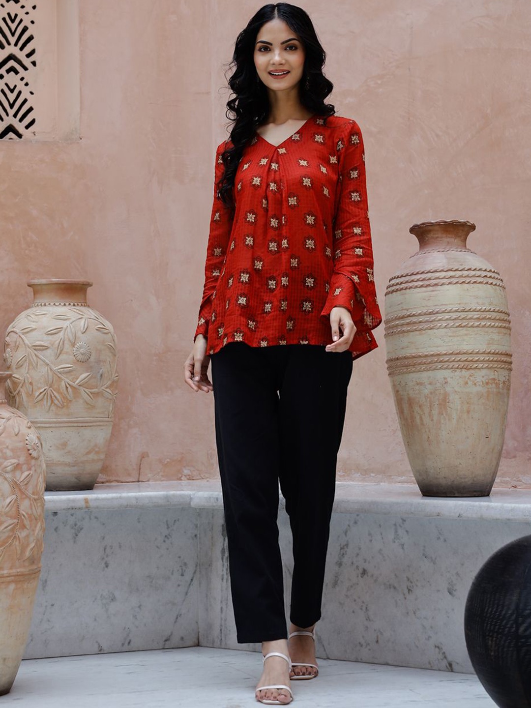 

Sangria Printed V-Neck Top With Trousers Co-Ords, Rust