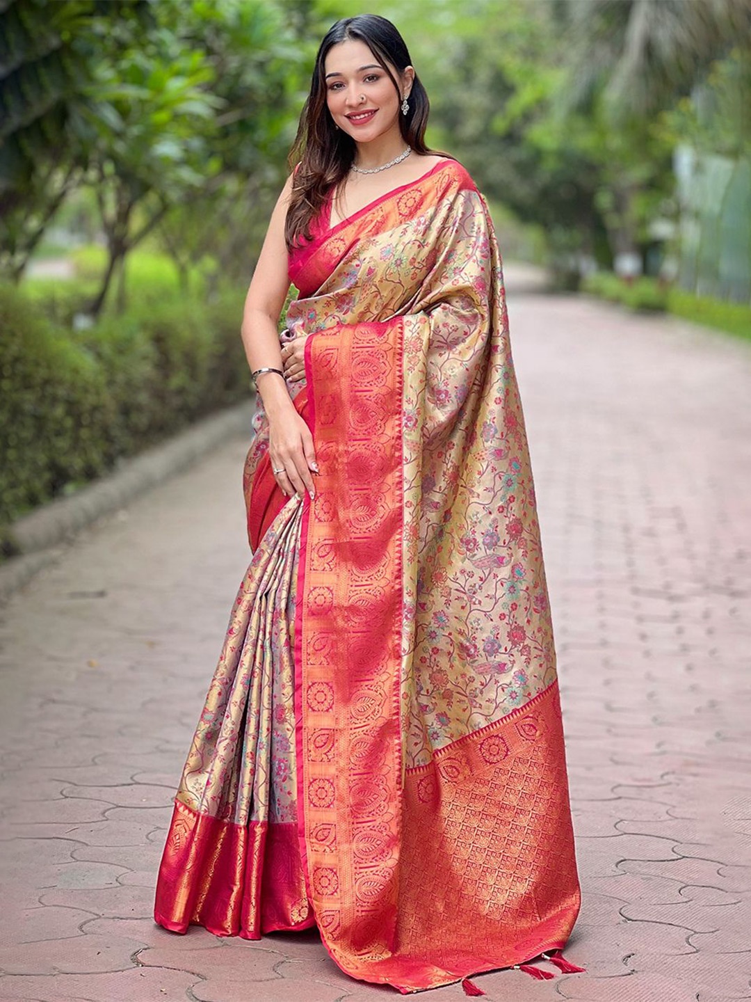 

Mitera Floral Zari Silk Blend Dharmavaram Saree, Pink