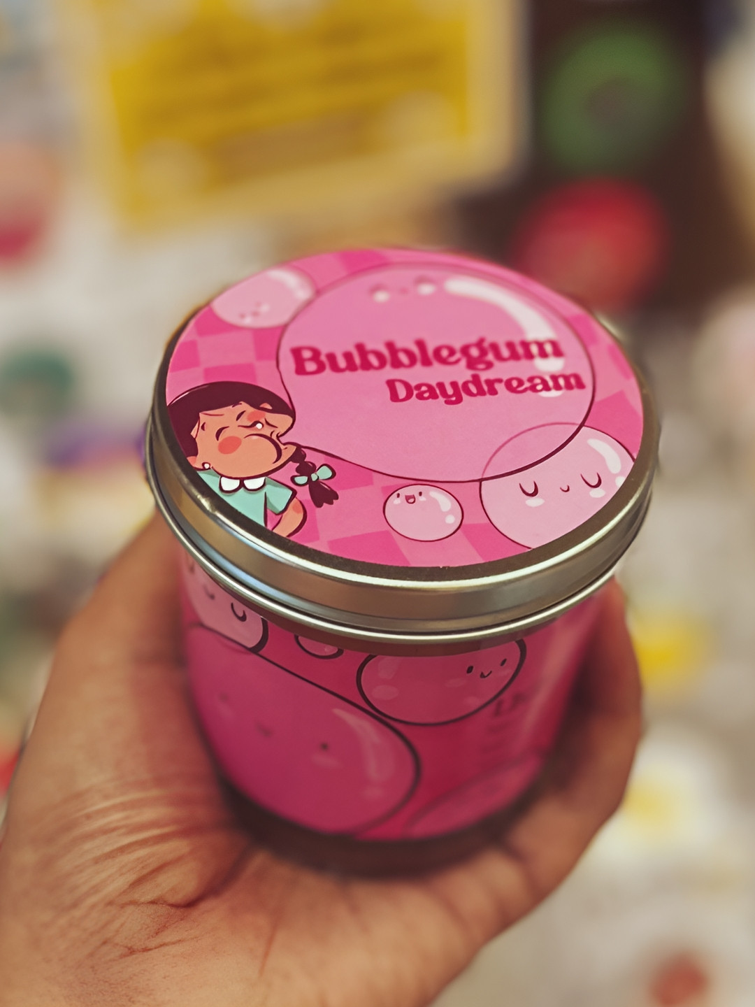 

DOODLEHOLIC Pink Printed Bubblegum Day Dream Scented Candle