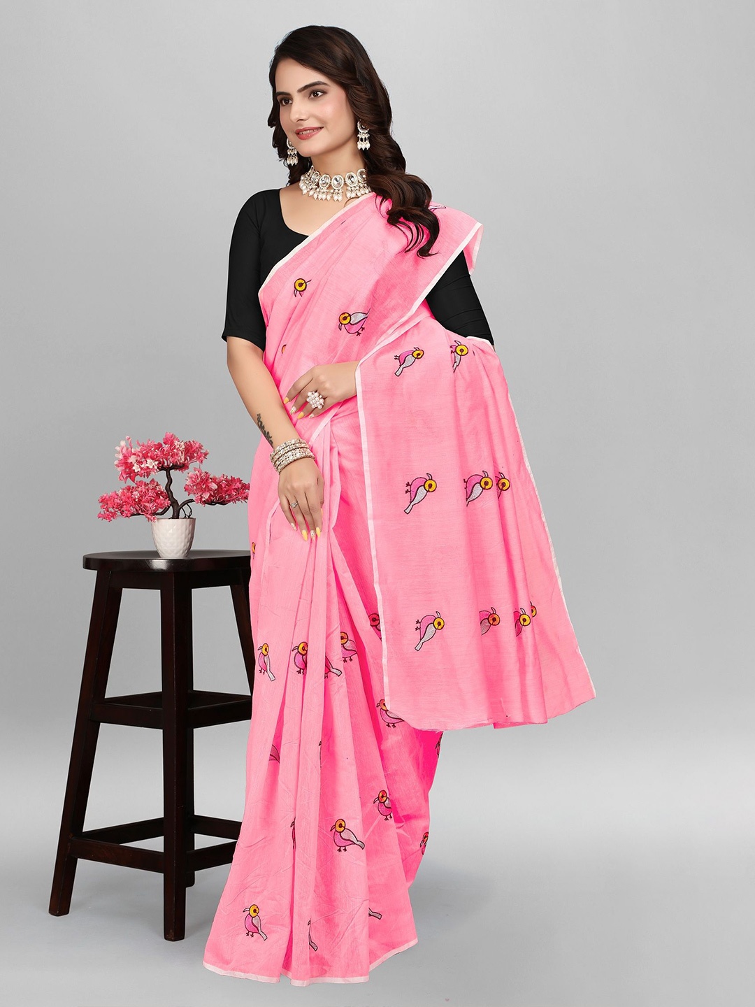 

Aika Abstract Embroidered Pure Cotton Chanderi Ready to Wear Saree, Pink