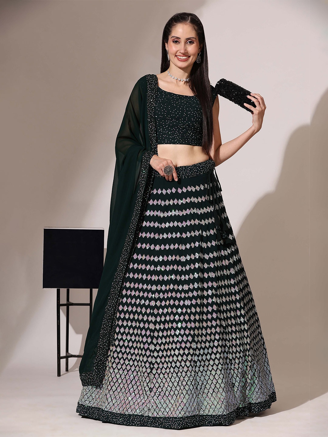 

Fabcartz Embellished Sequinned Semi-Stitched Lehenga & Unstitched Blouse With Dupatta, Green